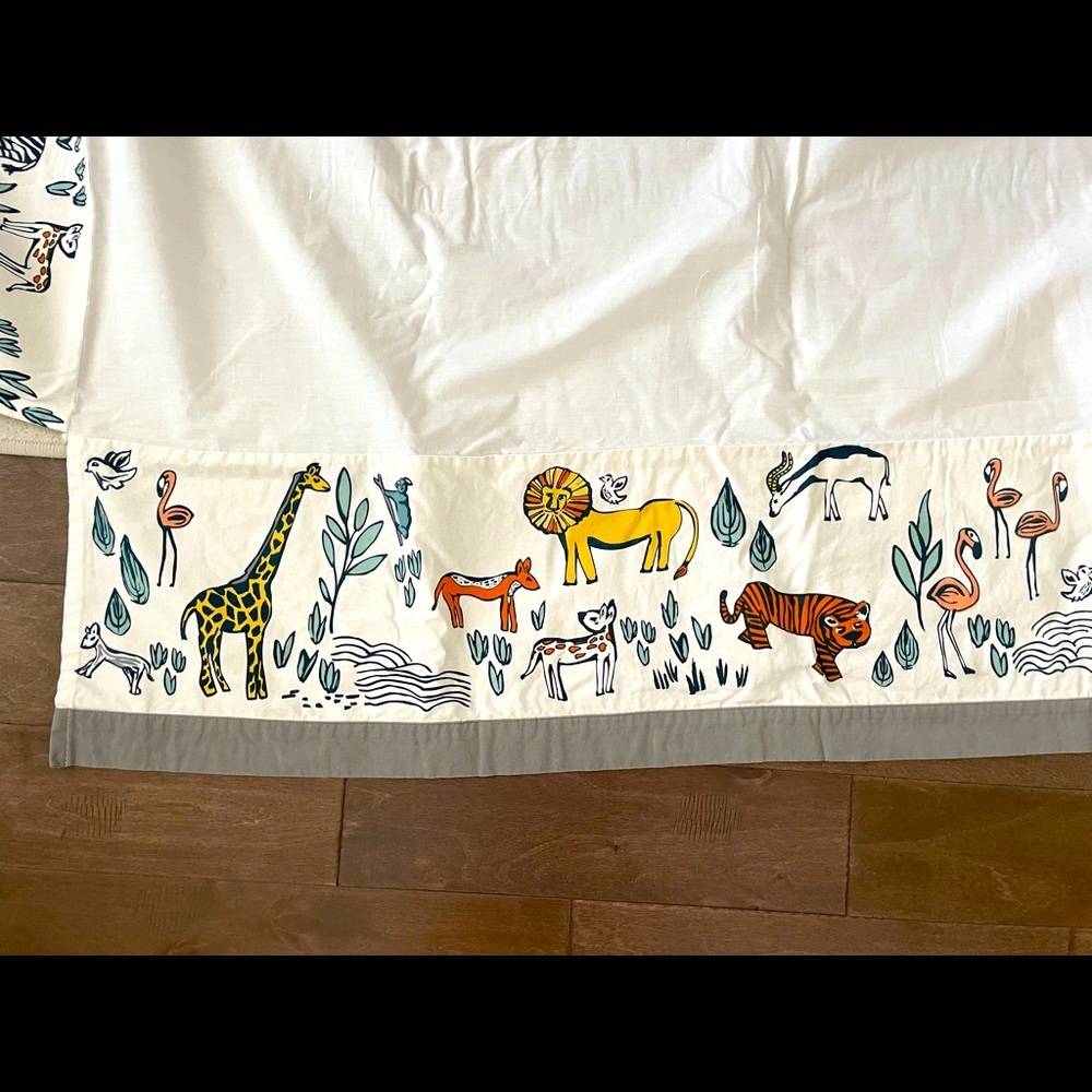 Safari crib skirt